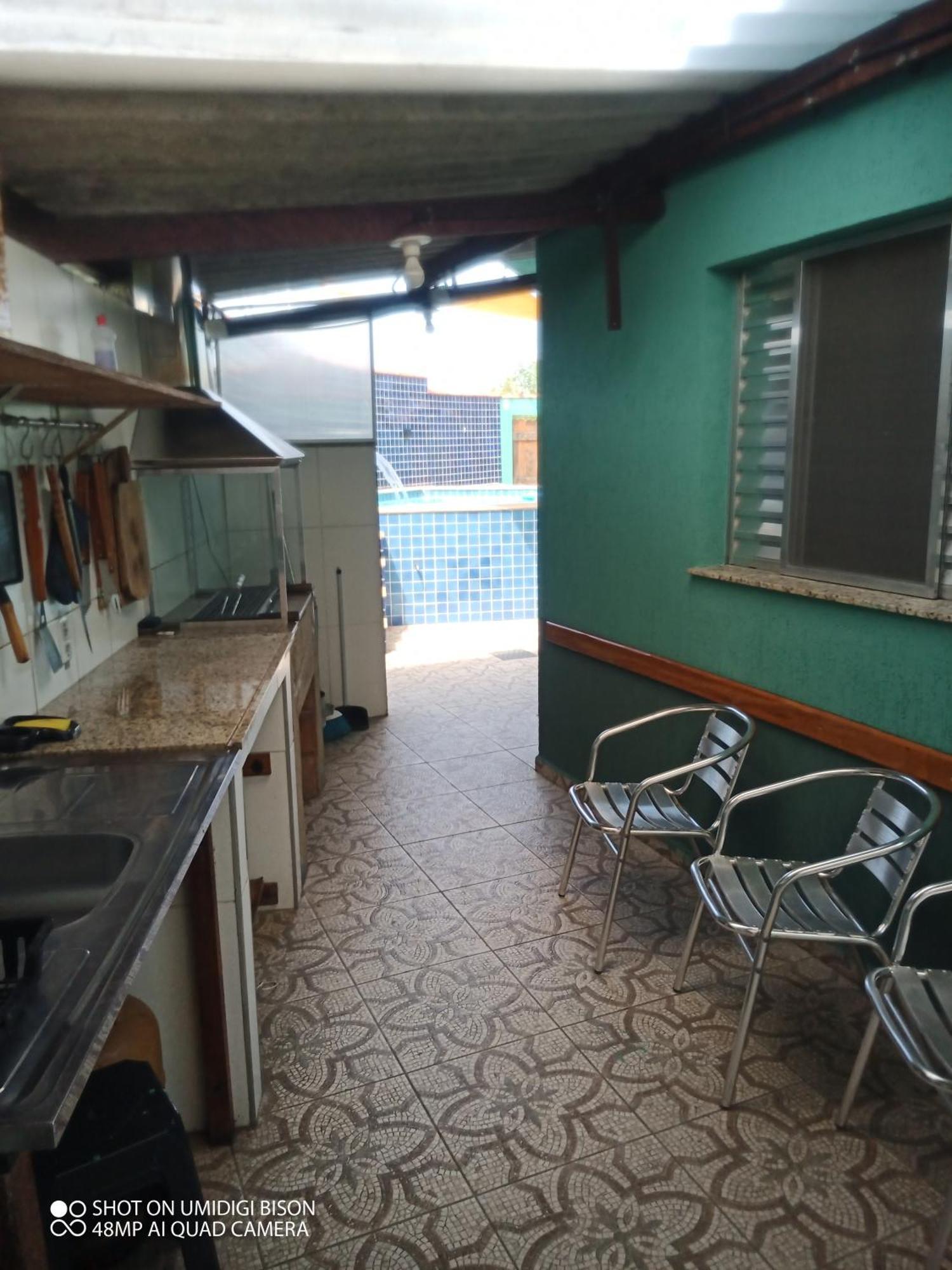 Casa com piscina , churrasqueira, Wi-Fi, em rua de Areia à 1km da praia, bairro sussegado, proíbido uso de som extremamente alto ideal para descansar Itanhaém Exterior foto